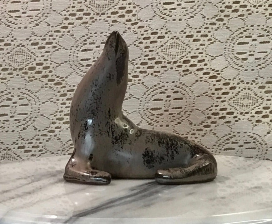 Mocha Glass Seal