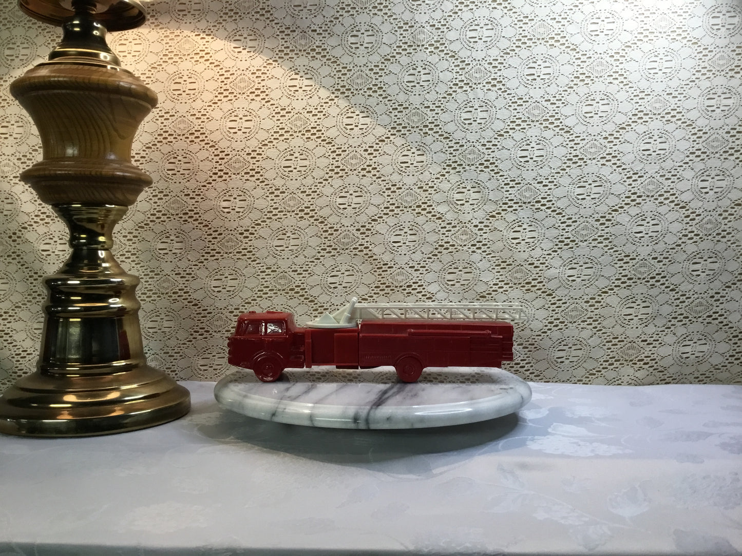 Avon 'The Red Sentinel' After Shave Set