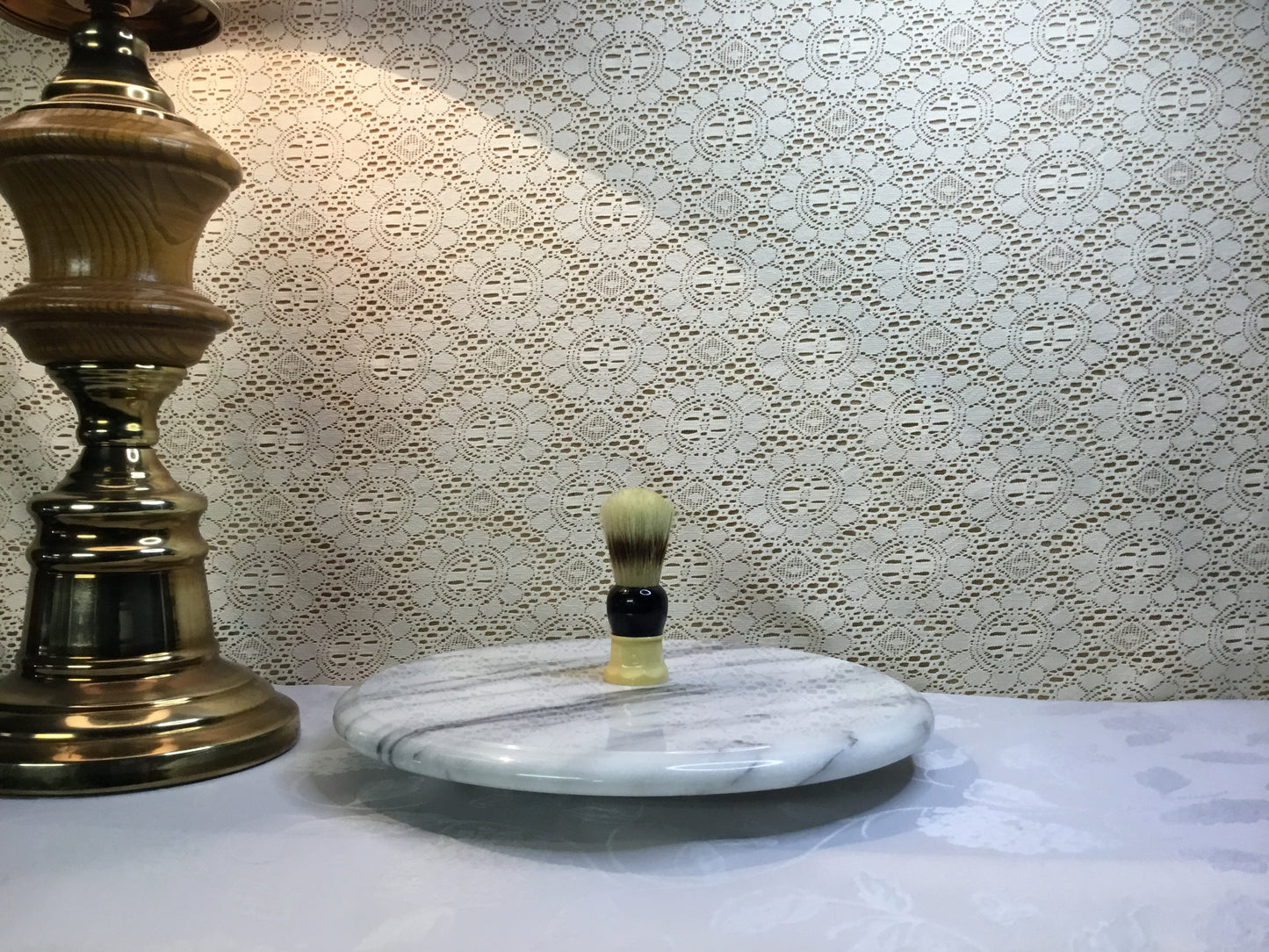 Vintage Face Brush Black and Cream