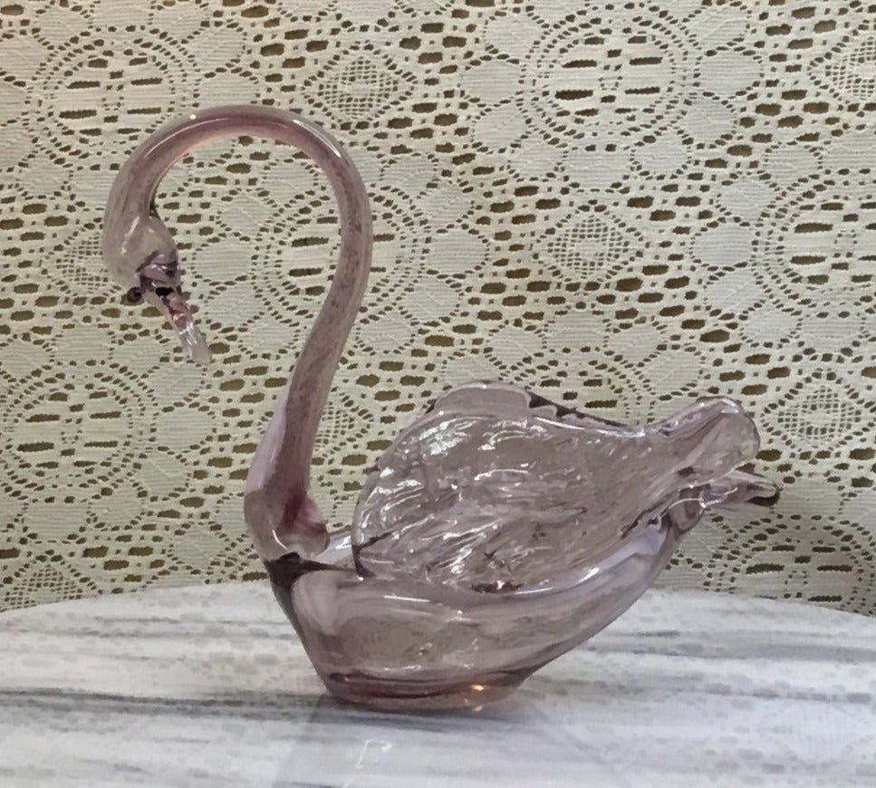 Vintage Altaglass Swan Light Purple