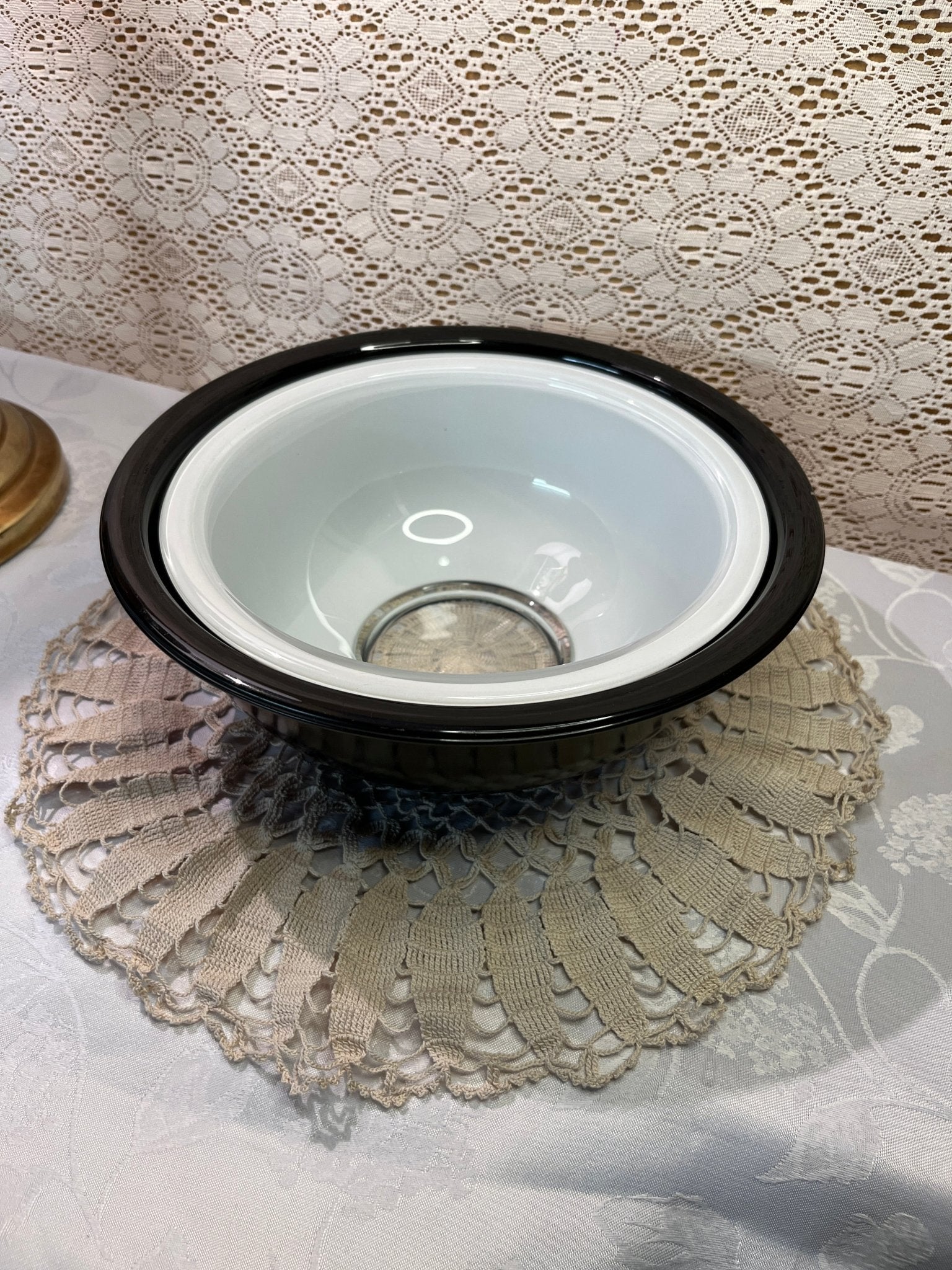 Black and White 3 Piece Pyrex Mixing Bowl Set - Unique Thrifting Chilliwack